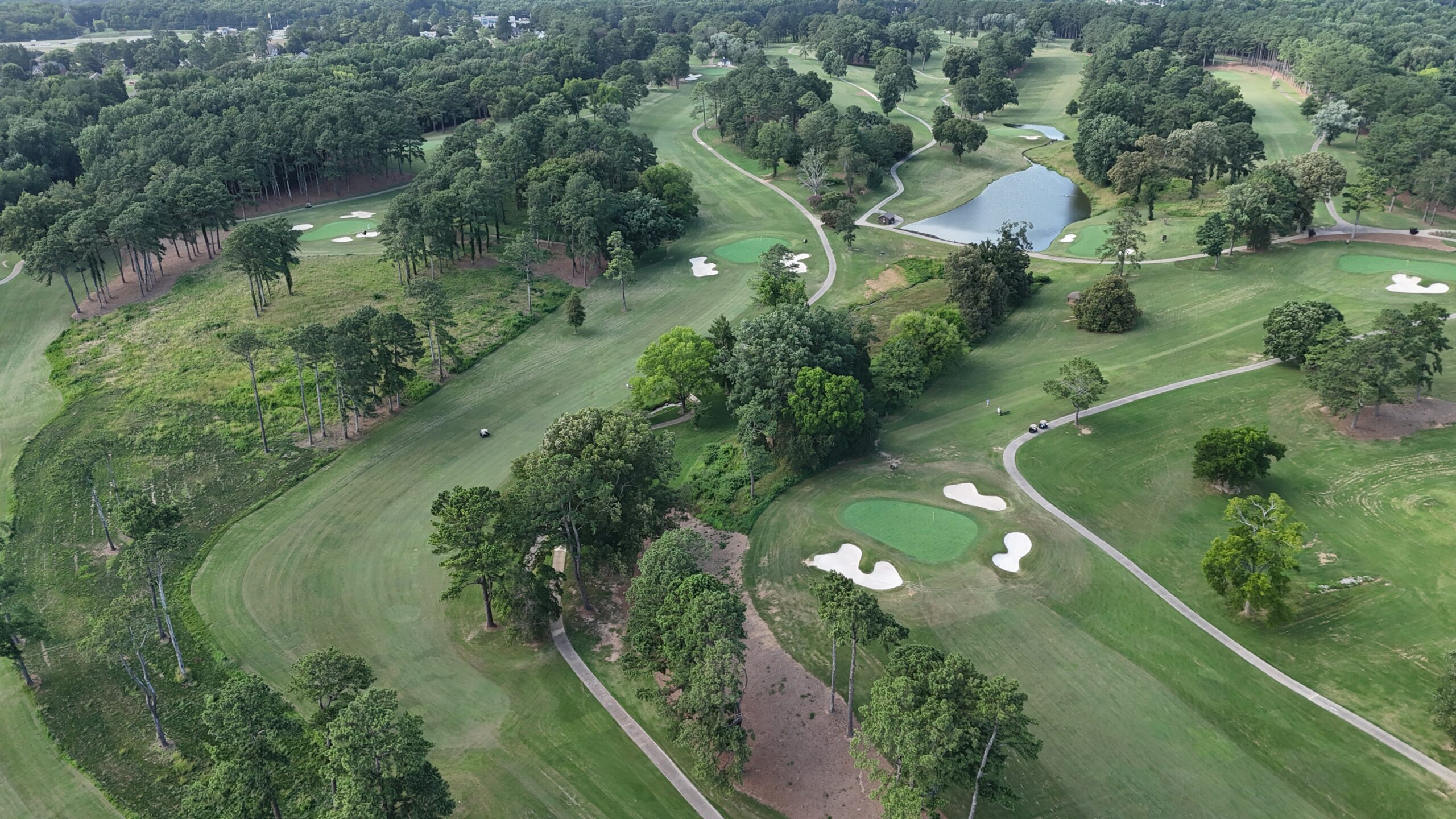 The eleventh hole at Turtle Point Yacht & Country Club from above