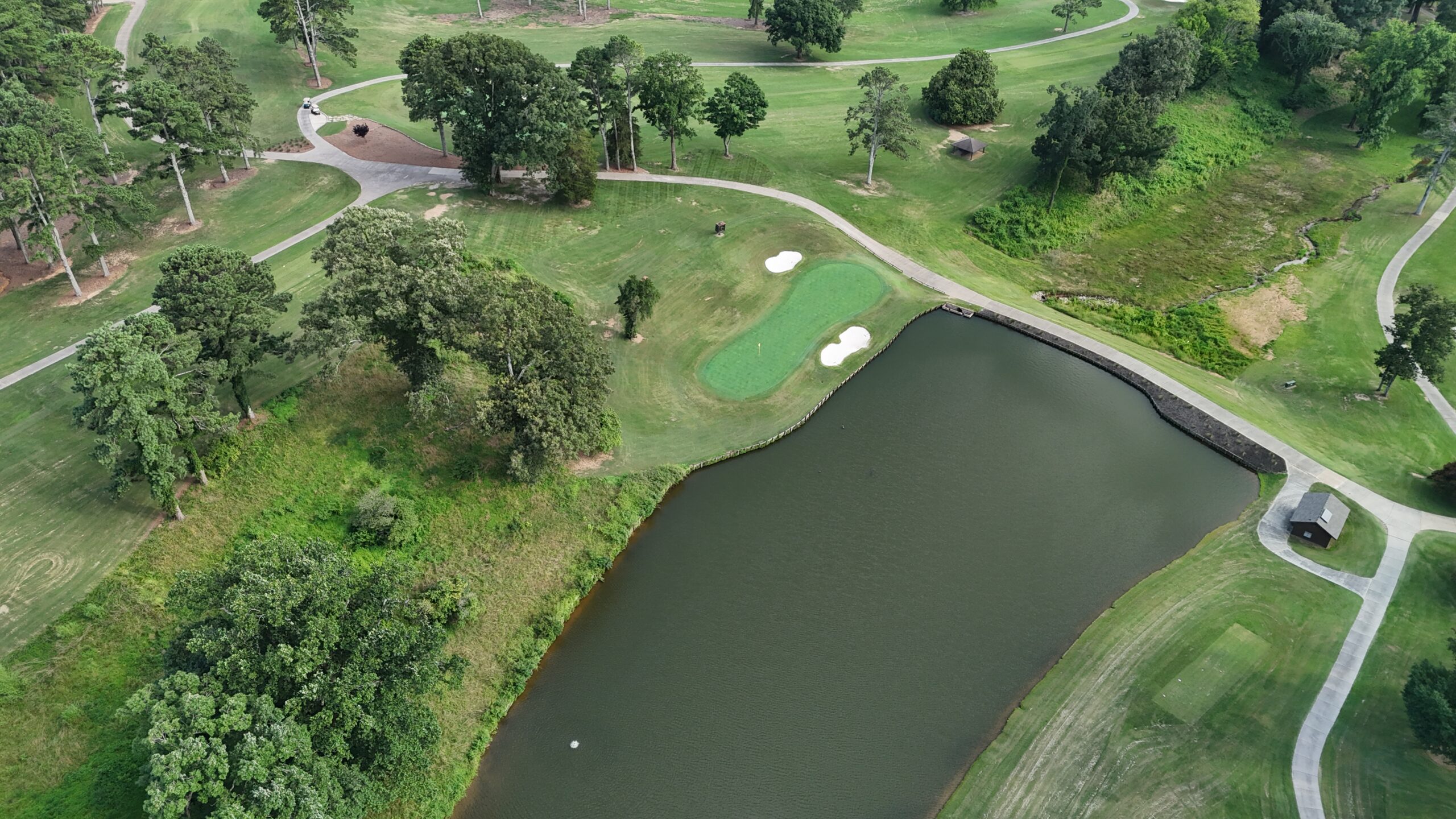The eighth hole at Turtle Point Yacht & Country Club from above